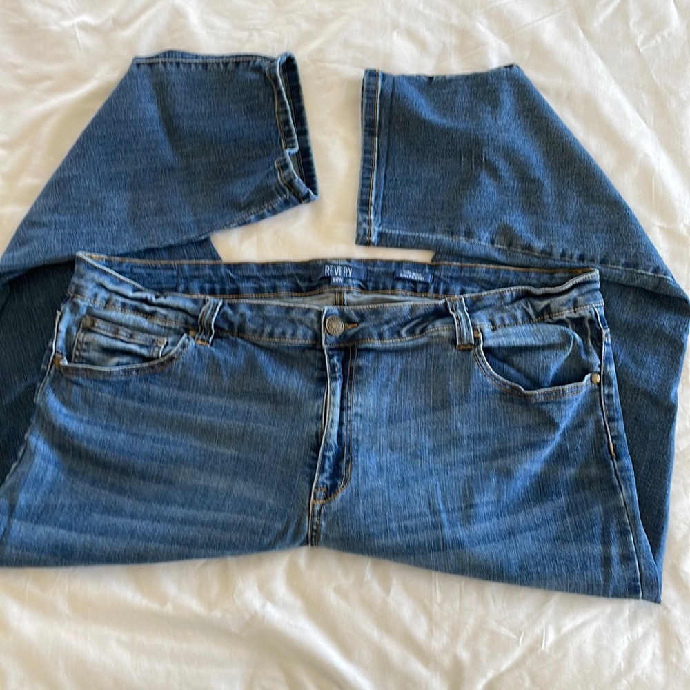 Mid rise girlfriend Jeans